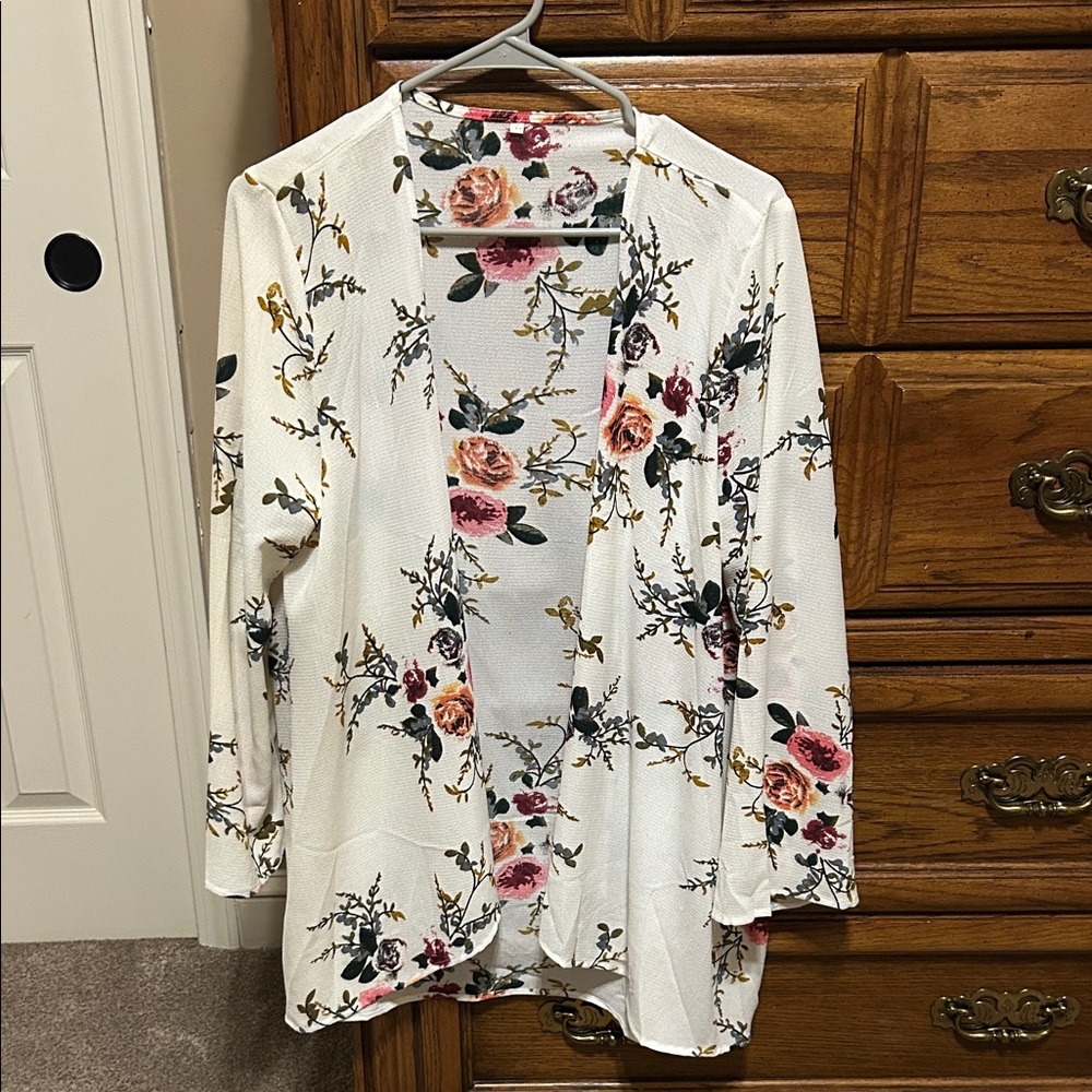 Floral Women's kimono